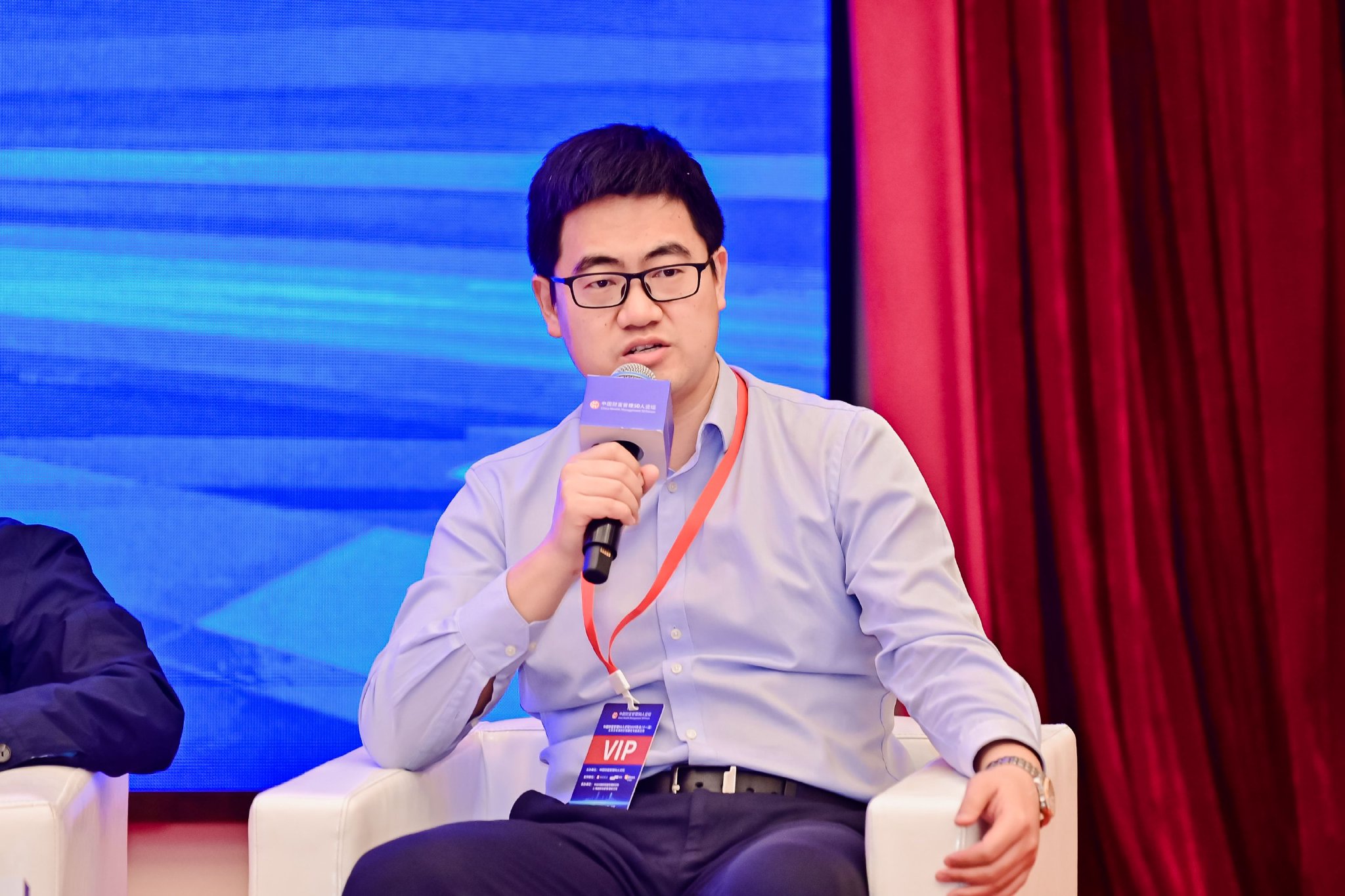 如何构建符合金融行业技术发展的算力系统？杜夏威：关注自由数据的生产或已有数据的打磨和提炼