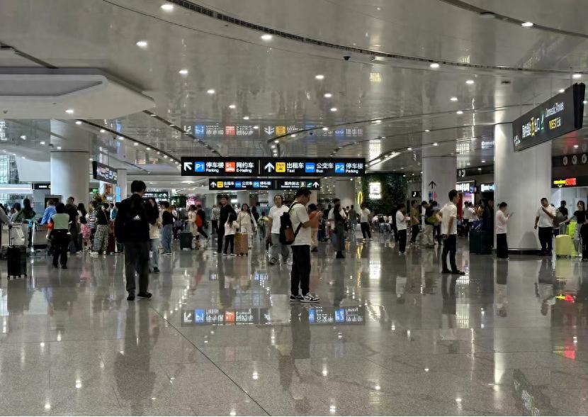 旅游消费“燃”起来了！国庆中秋假期首日客流或创历史新高