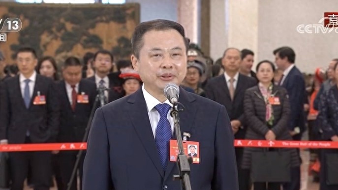 曾经“垃圾堆上数钞票”，后来……人大代表深情回忆