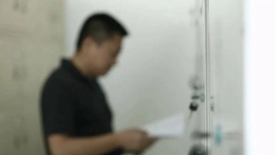 国安部：公职人员李某赴境外参加培训被间谍色诱，遭对方以私密照片为要挟，参加间谍组织，多次泄露工作文件
