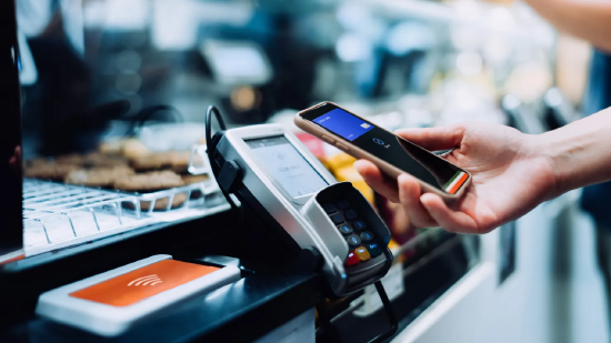 PayPal为稳定币余额提供3.7%的收益率以促进支付活动