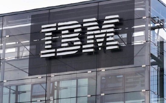 IBM财报未能消除投资者对关税和联邦减支负面影响的担忧 股价盘后重挫