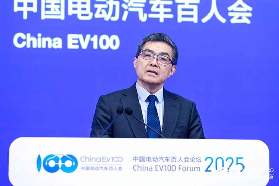 欧阳明高：汽车行业处于阵痛期，内卷式竞争造成恶性循环