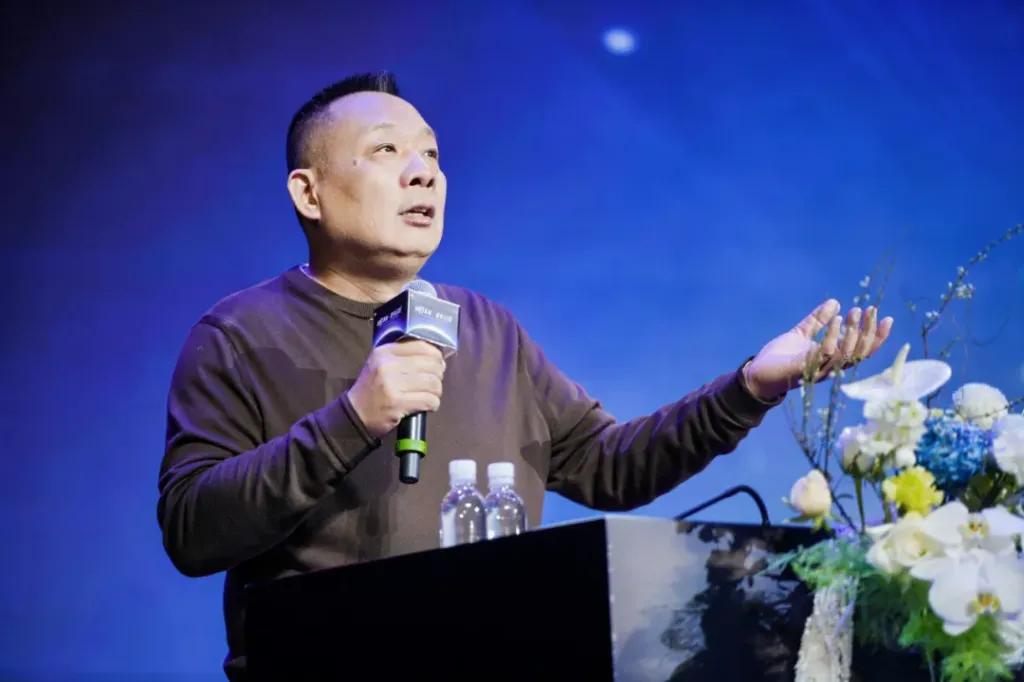于东来：企业家要有能干会玩的生命状态，曾劝许多零售业的朋友稳健发展但没人听
