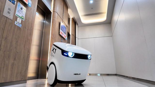 新石器X1无人车发布,目标解决物流配送“最后100米”难题